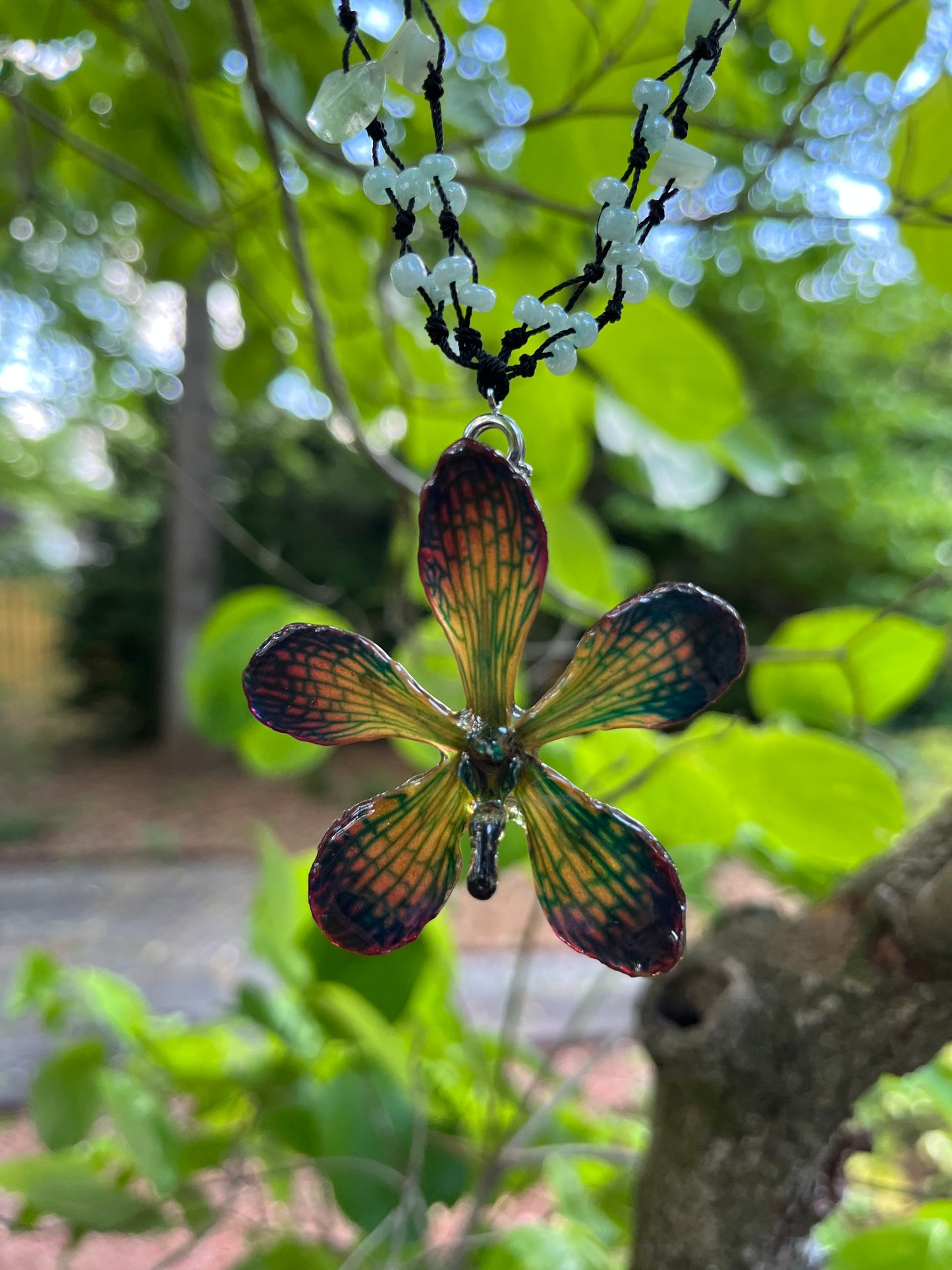 Mokara Orchid flower Pendant Nature stone Jade chip beaded Necklace