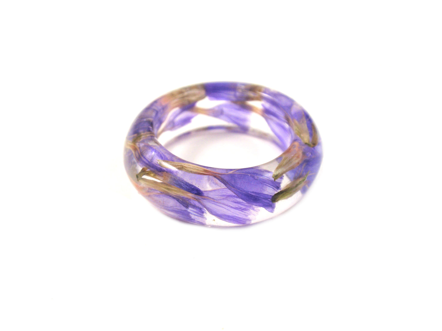 Nature ring with Real flowers, Resin ring jewelry, Purple ring