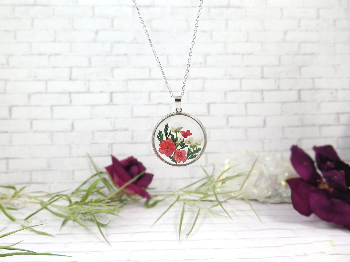 Circle red flowers necklace Handmade jewelry