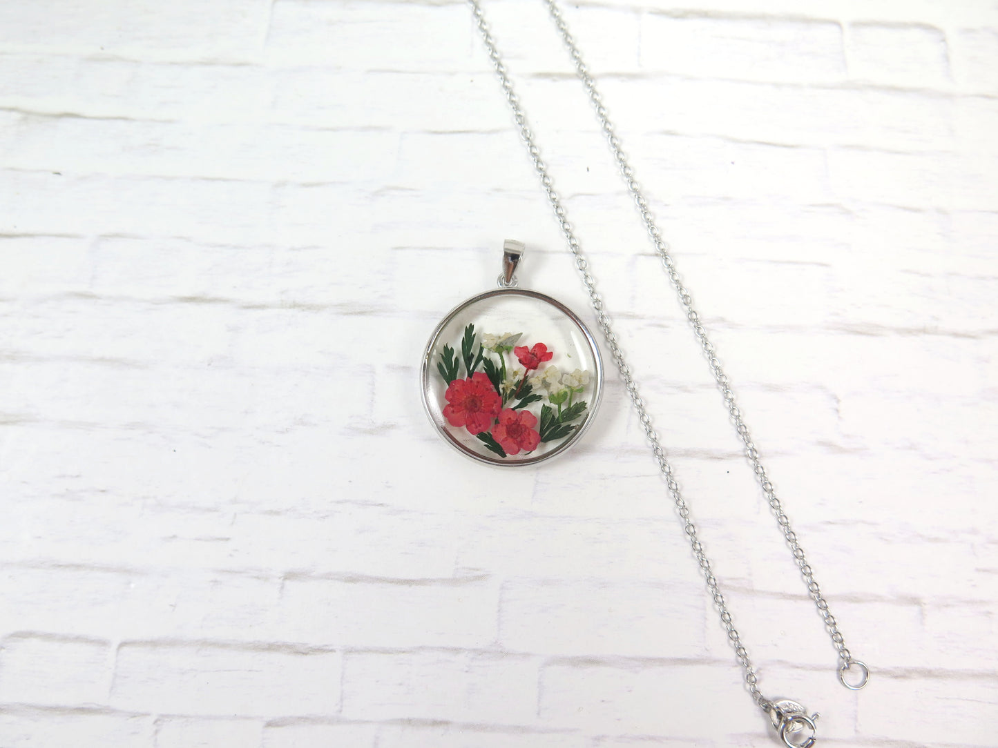 Circle red flowers necklace Handmade jewelry