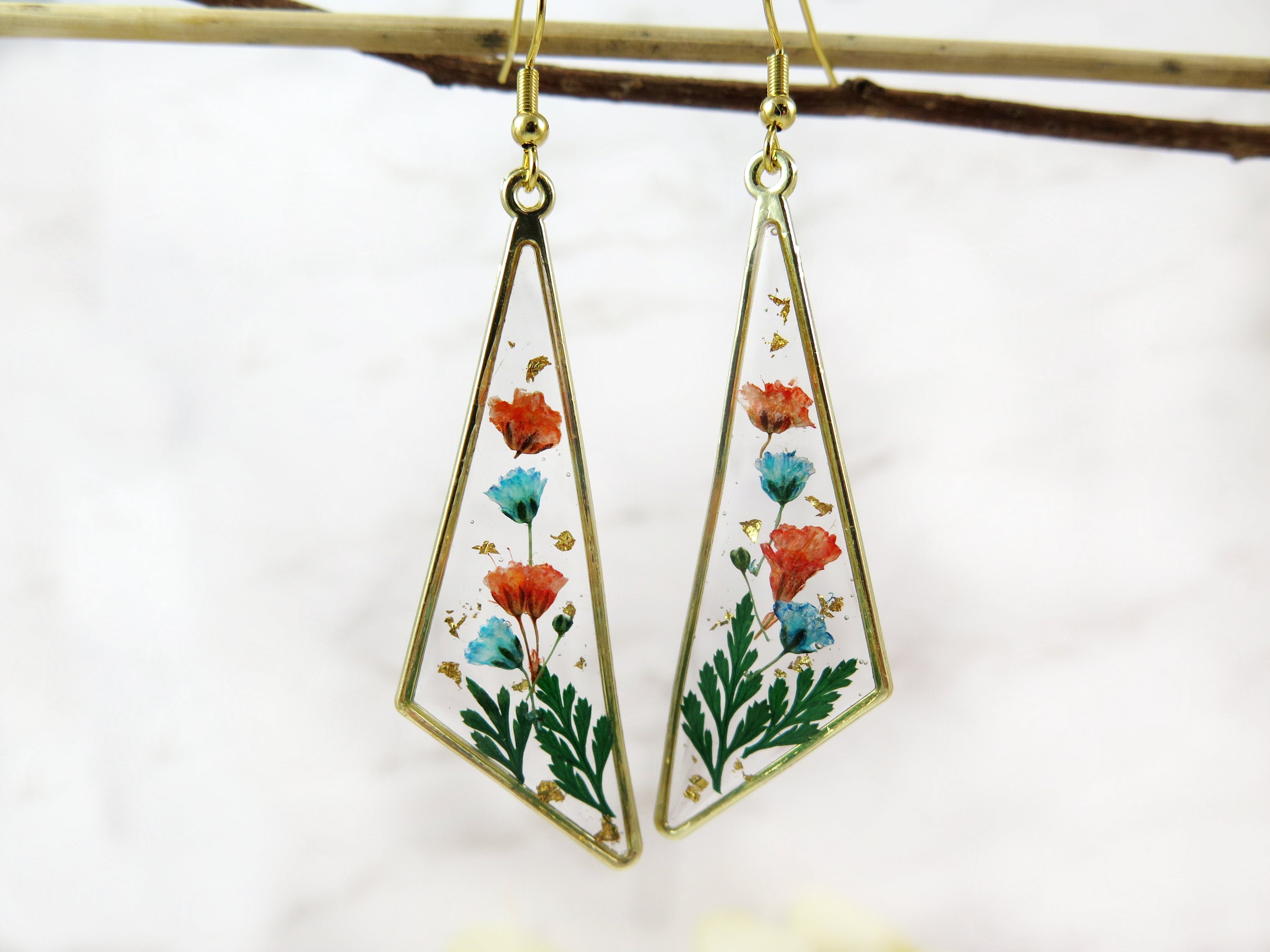 Real Dried Flowers and Resin Stud Earrings in Pink Green Mix – ann + joy