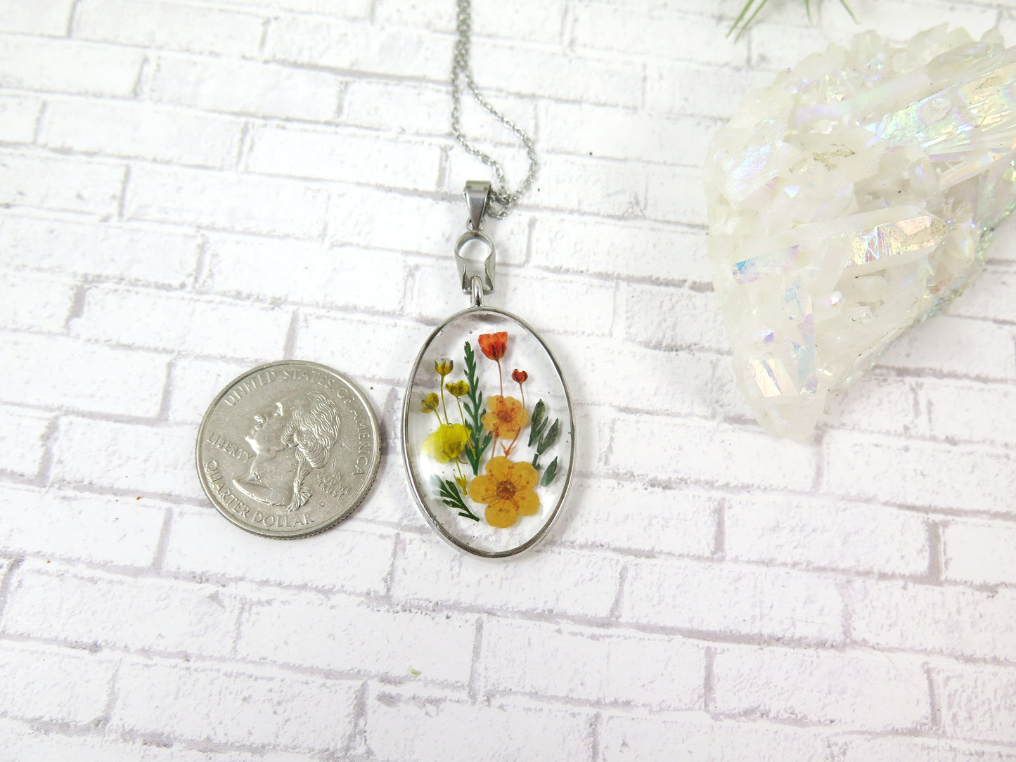 Summer flower oval necklace handmade jewelry