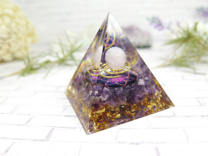 Crystal Resin Pyramid - Positive Energy Generator - Amethyst