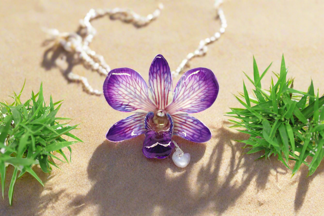 Dendrobium Orchid Botanical jewelry - Orchid Necklace