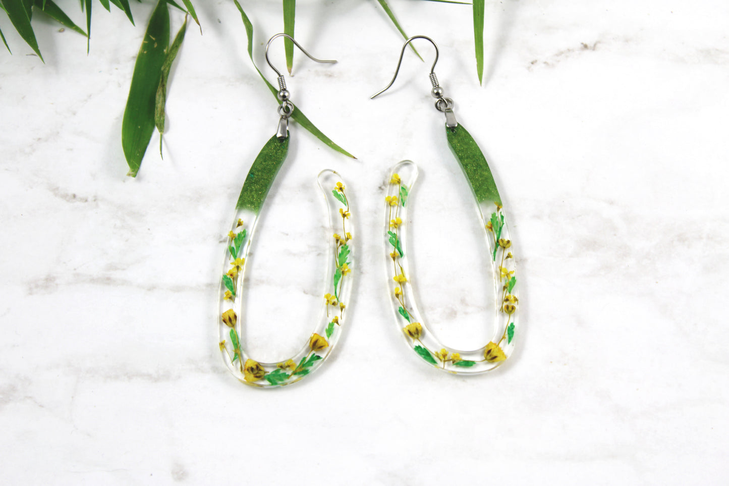 Statement Earrings with Dried flowers