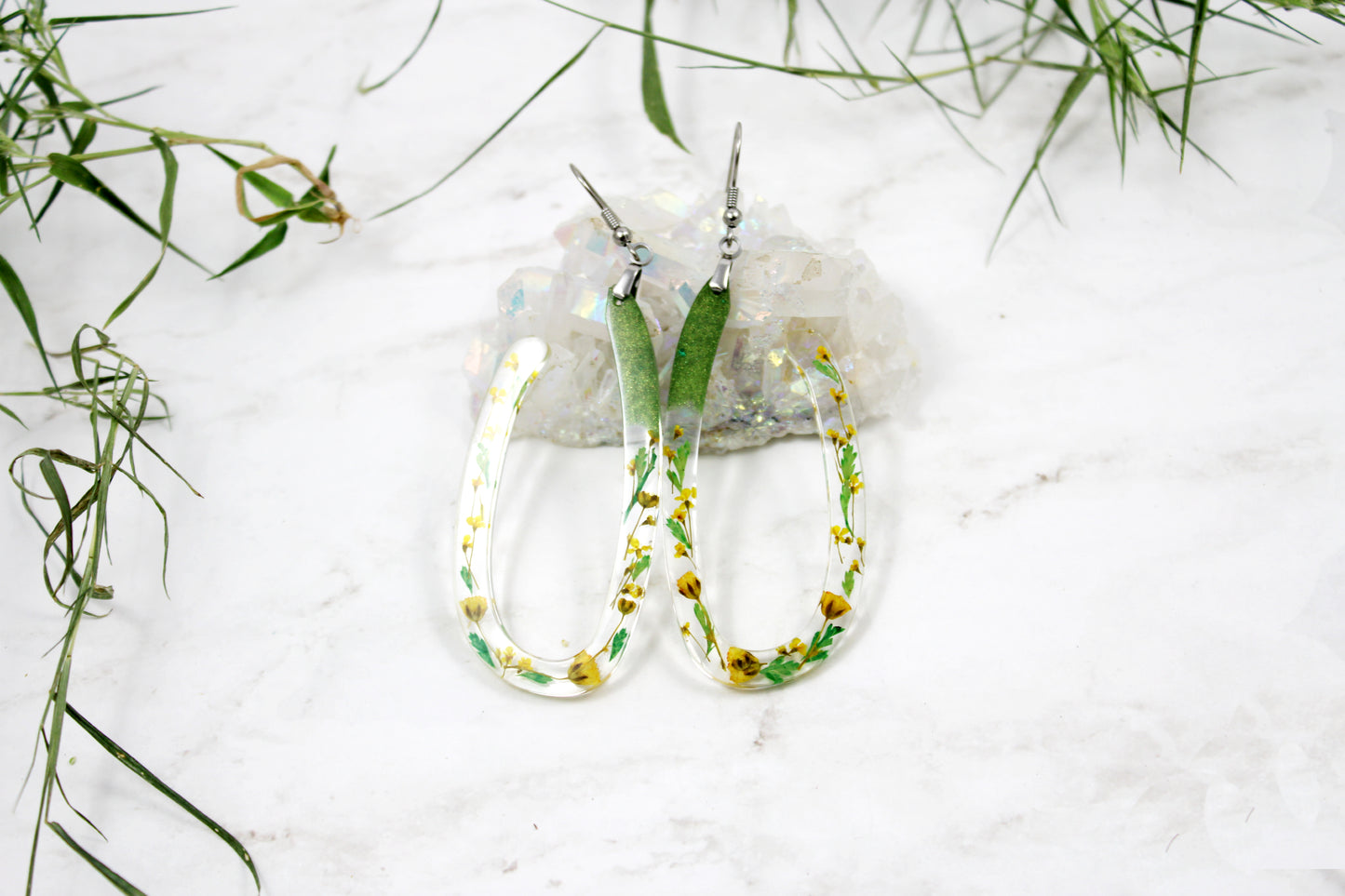 Statement Earrings with Dried flowers