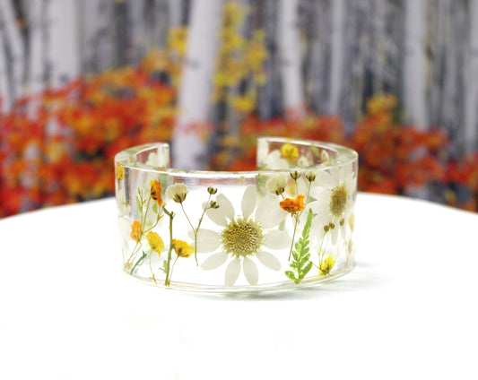 Real Daisy Resin Cuff Bracelet | Pressed Flower Resin Bangle