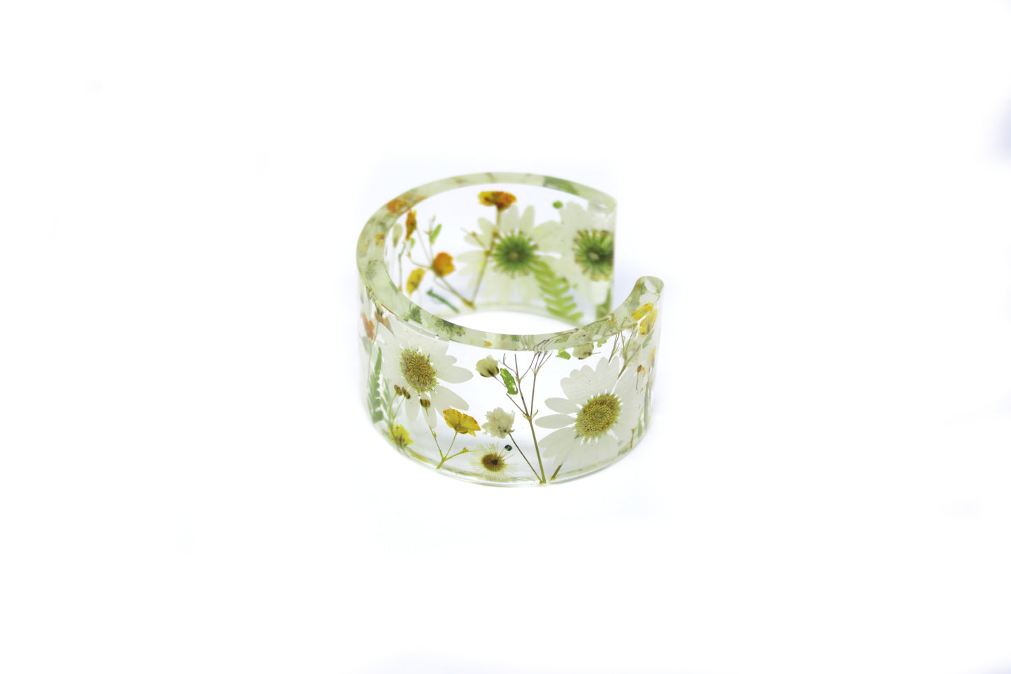 Real Daisy Resin Cuff Bracelet | Pressed Flower Resin Bangle