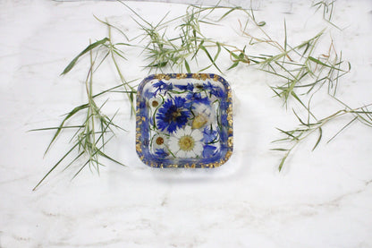 Real flowers decorative ring dish | Resin catchall dish | Aesthetic trinket dish