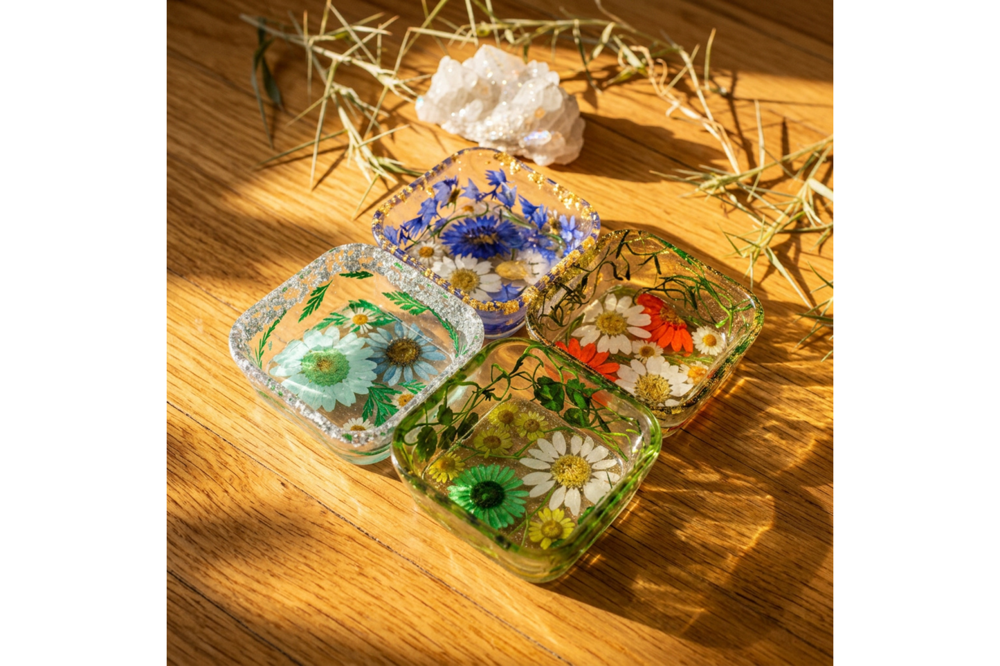 Real flowers decorative ring dish | Resin catchall dish | Aesthetic trinket dish