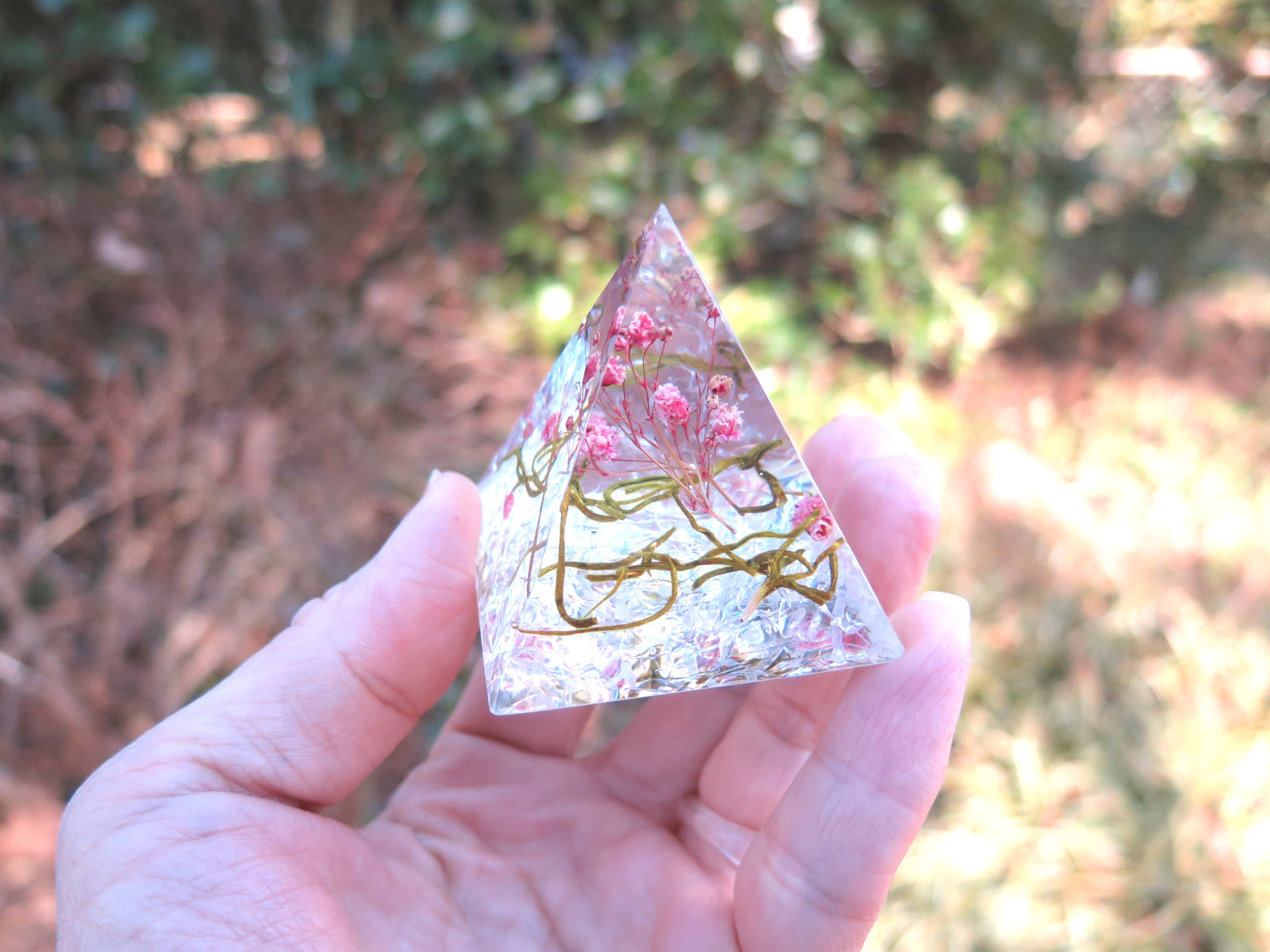 Meditation Resin pyramid real flowers decor, spiritual gift