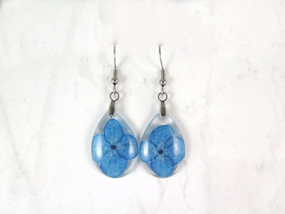 Hydrangea flower and cornflower petals blue natural earrings