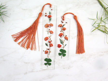 Flower Bookmark - Handmade resin bookmark with dried flowers - Pressed flower- Floral bookmark