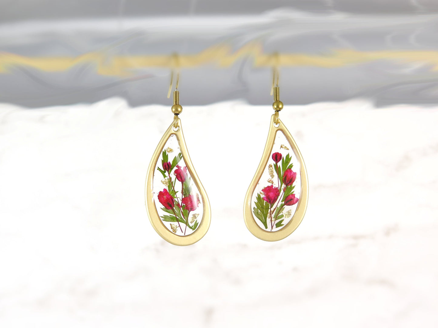 Teardrop dangle earrings Dried flowers resin gold earrings Red babys breath