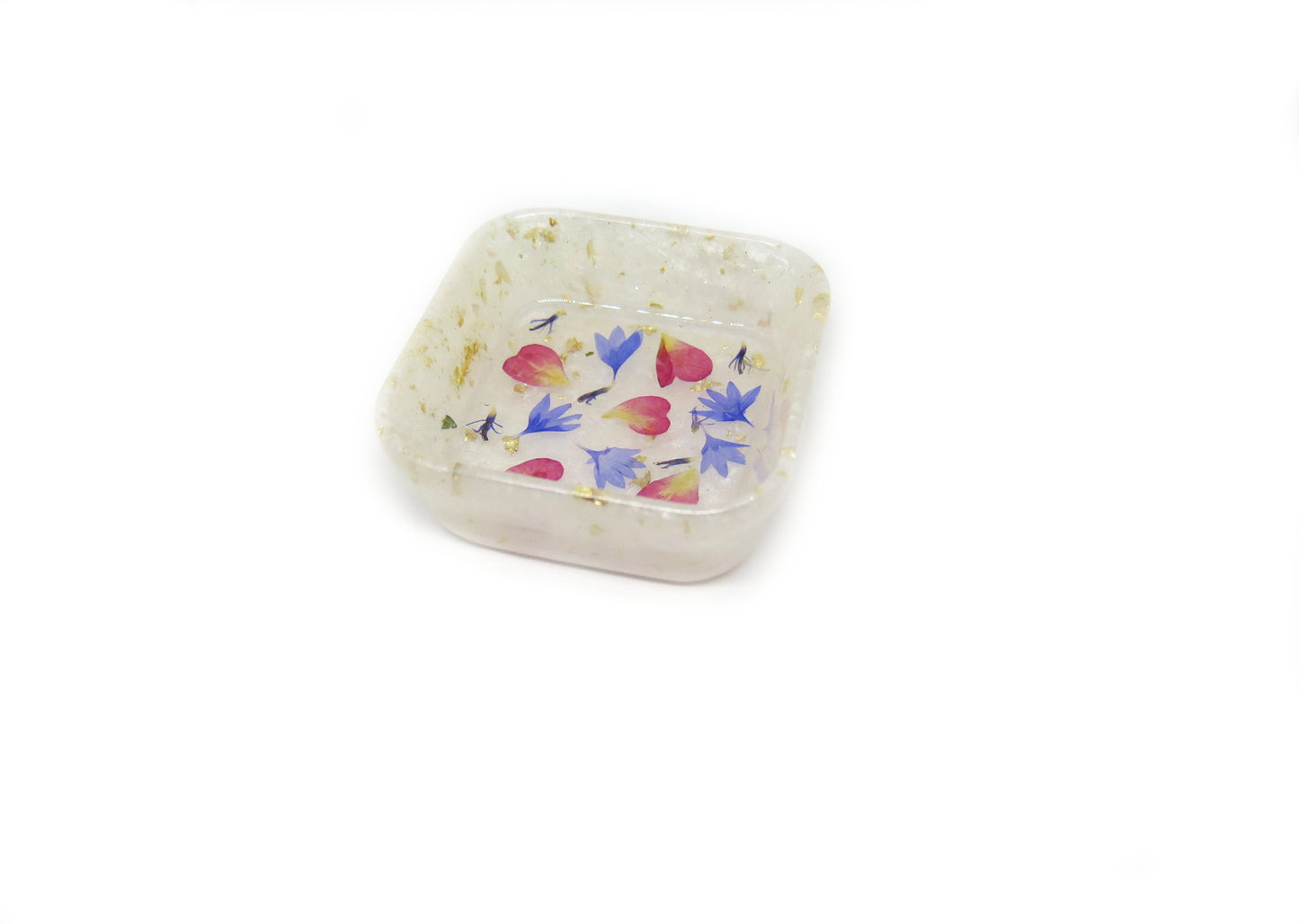 Real flowers jewelry dish - Small resin ring dish - Aesthetic trinket dish