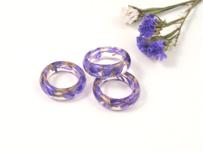 Nature ring with Real flowers, Resin ring jewelry, Purple ring