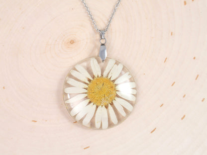 Real Daisy resin Necklace april birth flower necklace