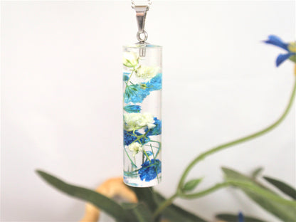 Terrarium Necklace, Blue flower Resin Necklace, Real Pressed Flowers, Botanical Jewelry