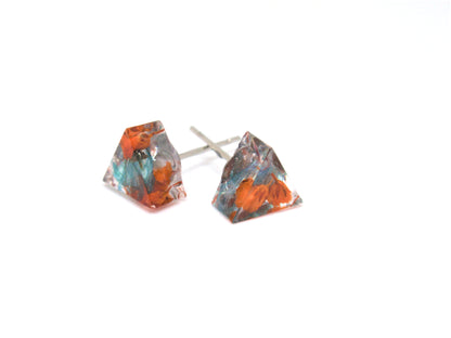 triangle stud earrings with real flowers