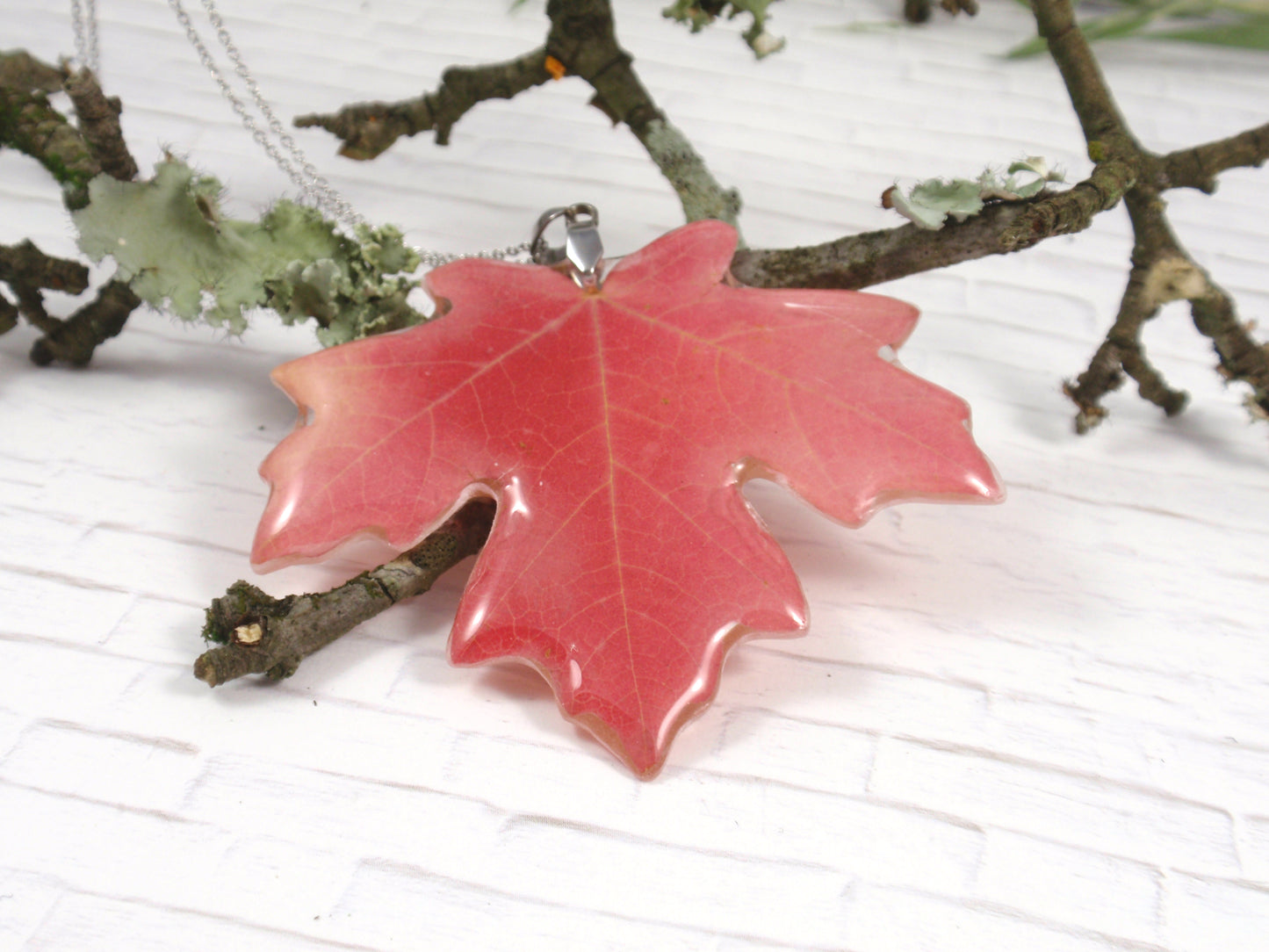 Maple leaf necklace , autumn jewelry