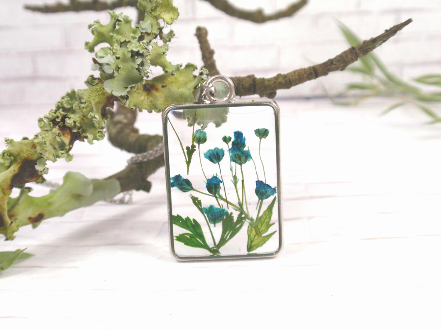 Babys breath flowers Rectangle necklace